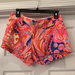 Lilly Pulitzer Walsh shorts in Multi Reef Retreat